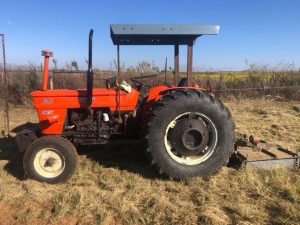 Fiat 640 4x2 Tractor with Implements