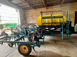 2013 Equalizer 5500E Small Grain Planter