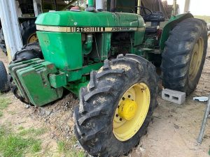 1985 John Deere 2140 4x4