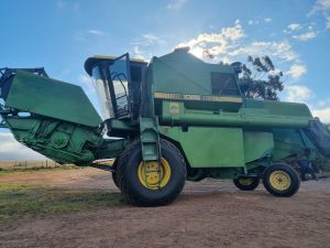 1984 John Deere 1065 Combine Harvester