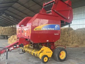 2014 New Holland BR7060 Round Baler