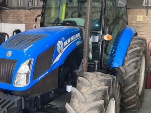 2017 New Holland TD5.100 4x4