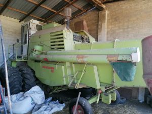 Claas Mercator 75 Combine