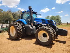 2013 New Holland T8 390 4x4