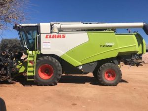2016 Claas Tucano 560 Combine Harvester