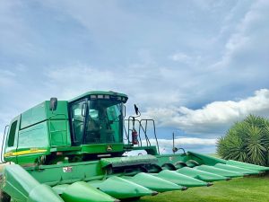 John Deere 893 Maize Head