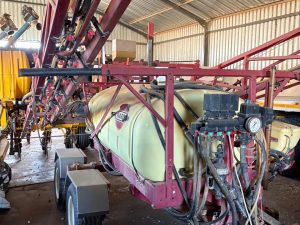 Hardi TR 2000 Sprayer