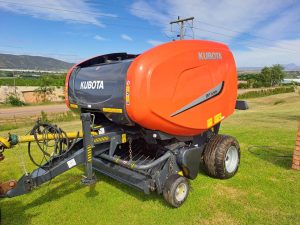 Kubota BF 3255 Round Baler