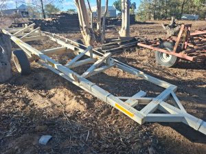 Combine Head Trailer