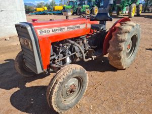 Massey Ferguson 240 4x2