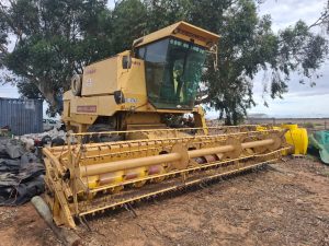 New Holland 8070 Combine Harvester