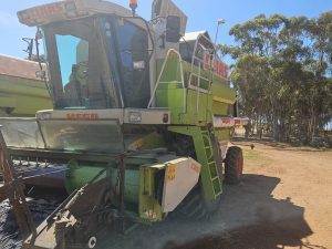 1996 Claas Dominator 208 Combine Harvester