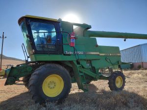 John Deere 7720 Combine Harvester