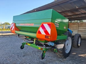 2012 Amazone ZA M 1501 Fertilizer Spreader