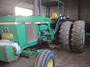 John Deere 4640 4x2
