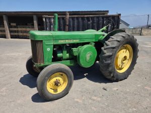 John Deere R Tractor