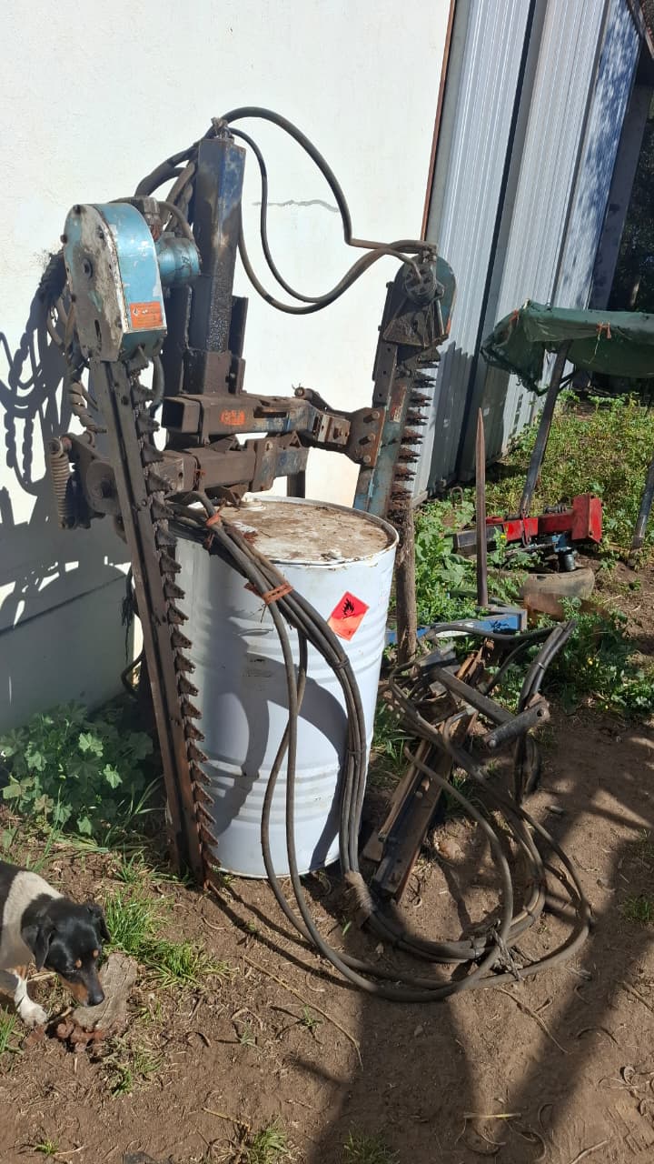 Ledgard Vineyard Pruner
