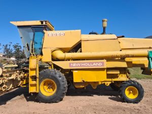 New Holland 8050 Combine Harvester