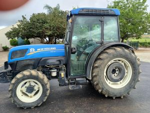 2015 New Holland T4.75N 4x4 Cab
