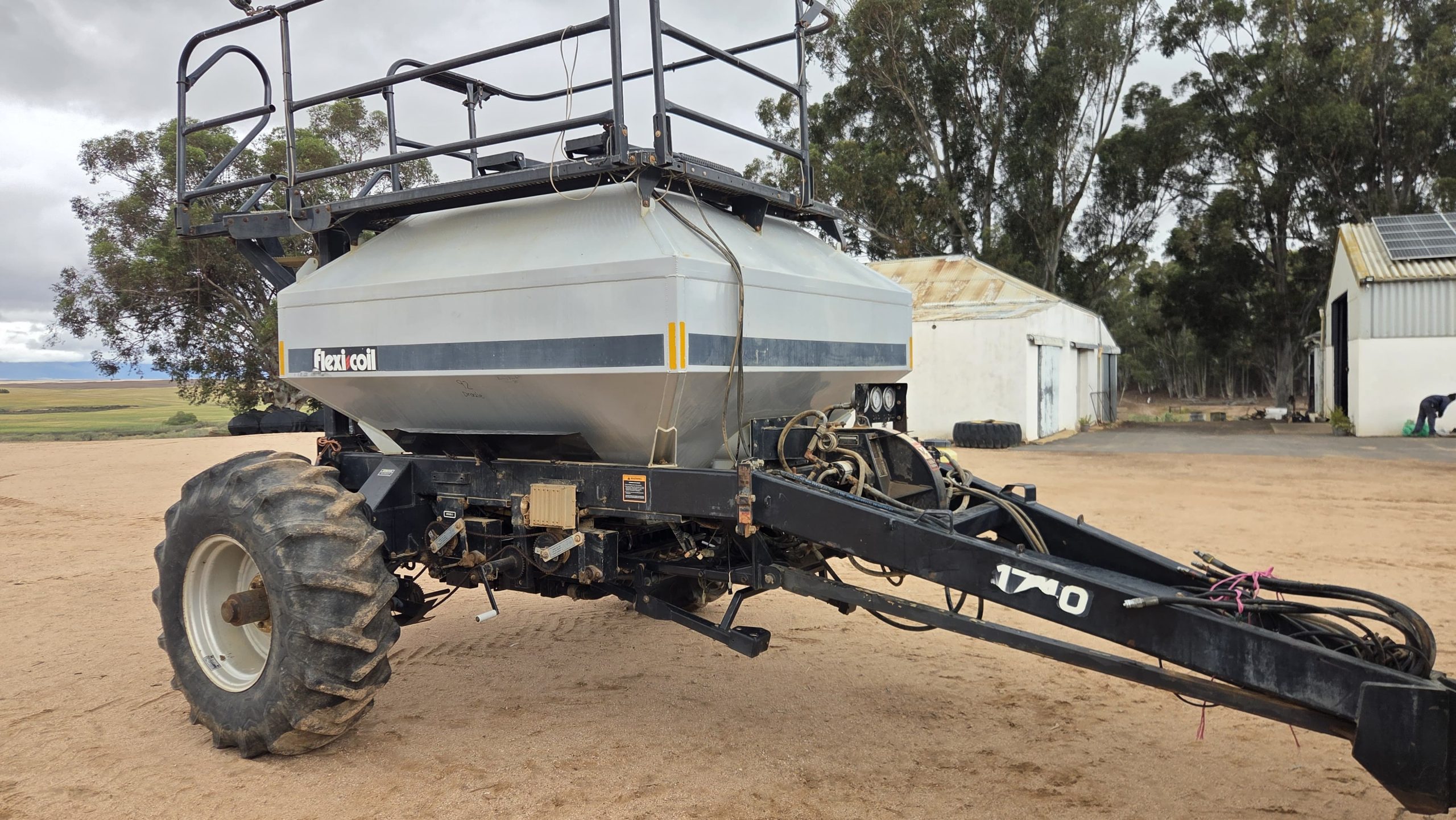 Flexicoil 1740 Air Seeder Bin