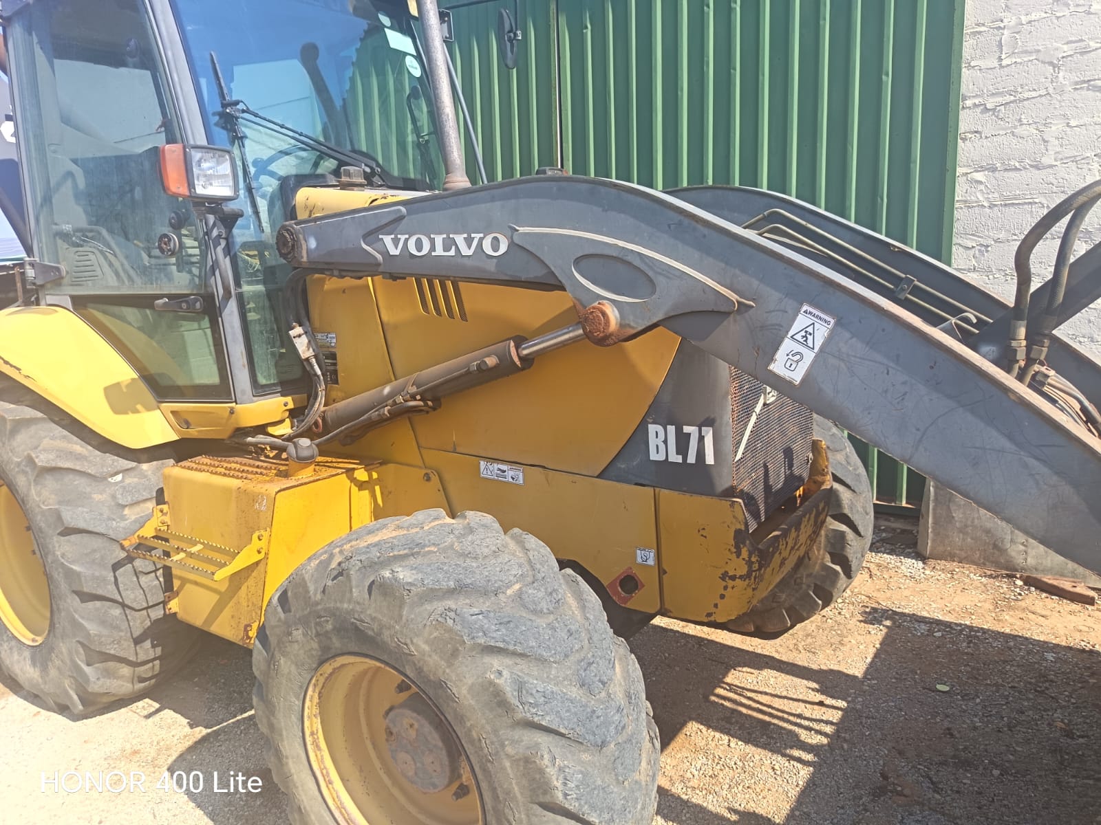 Volvo BL 71 4×4 Digger Loader