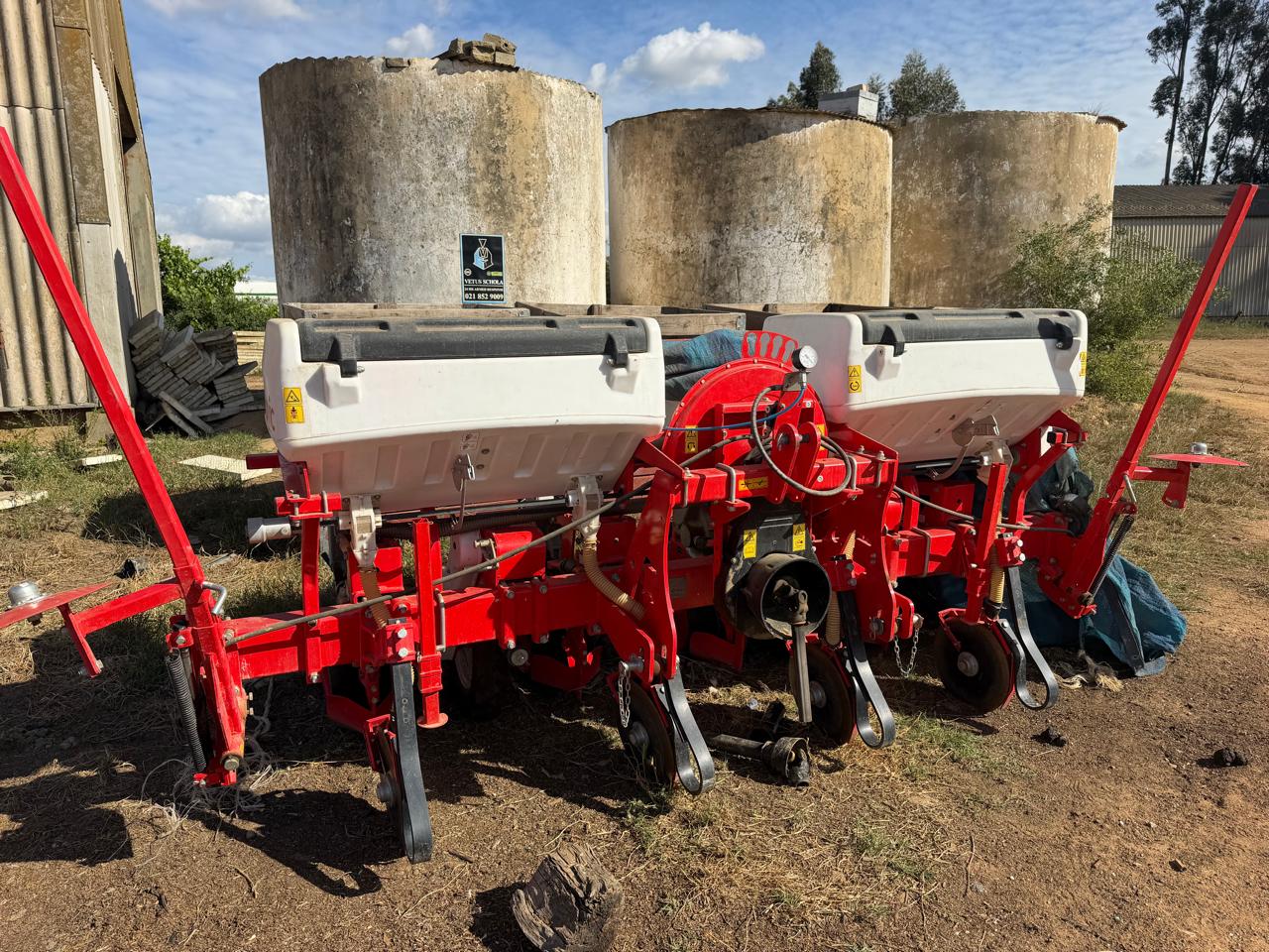 Rovic Row Crop Planter